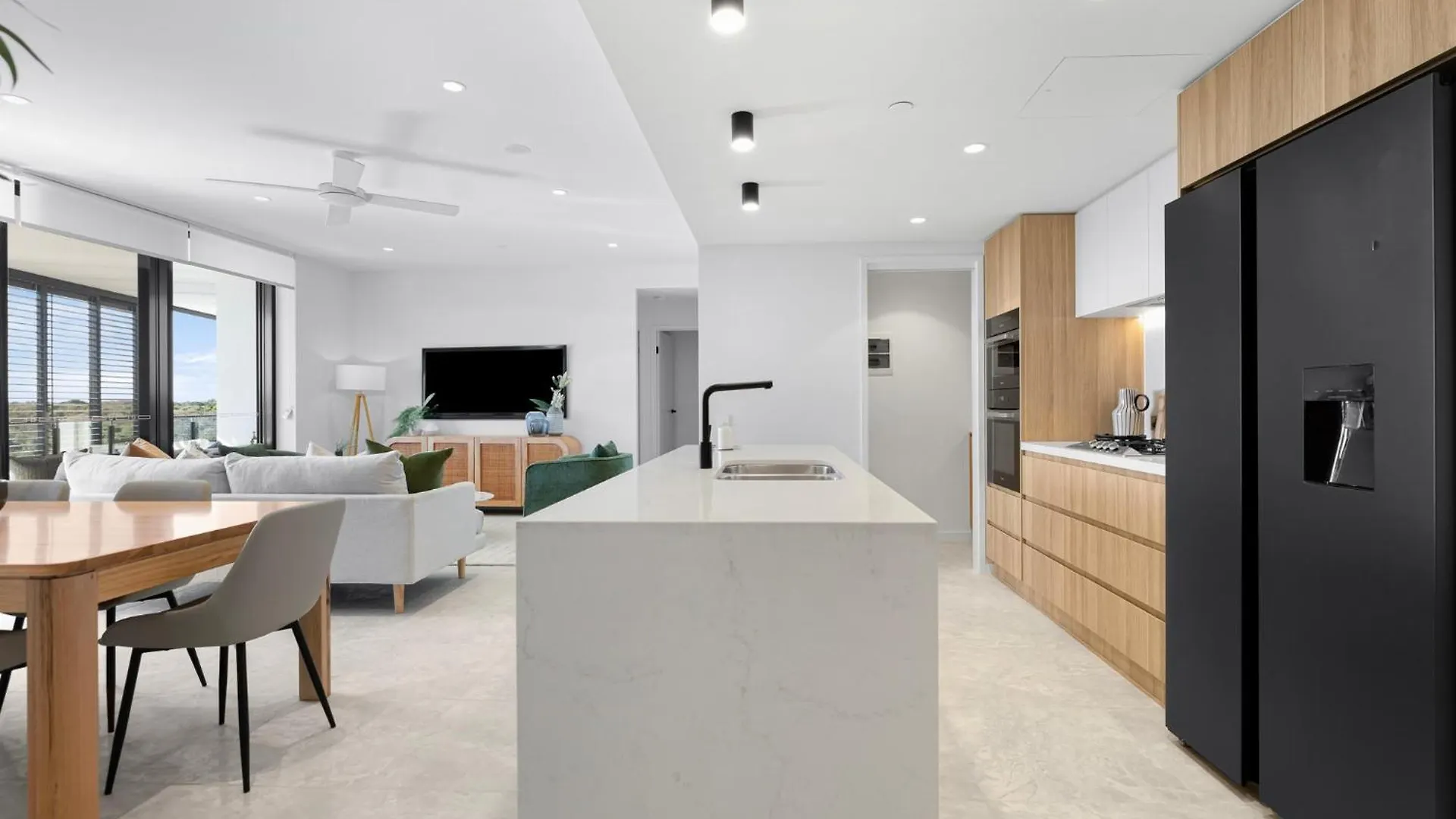 Apartament Zinc Bokarina Beach Kawana Waters 0*,